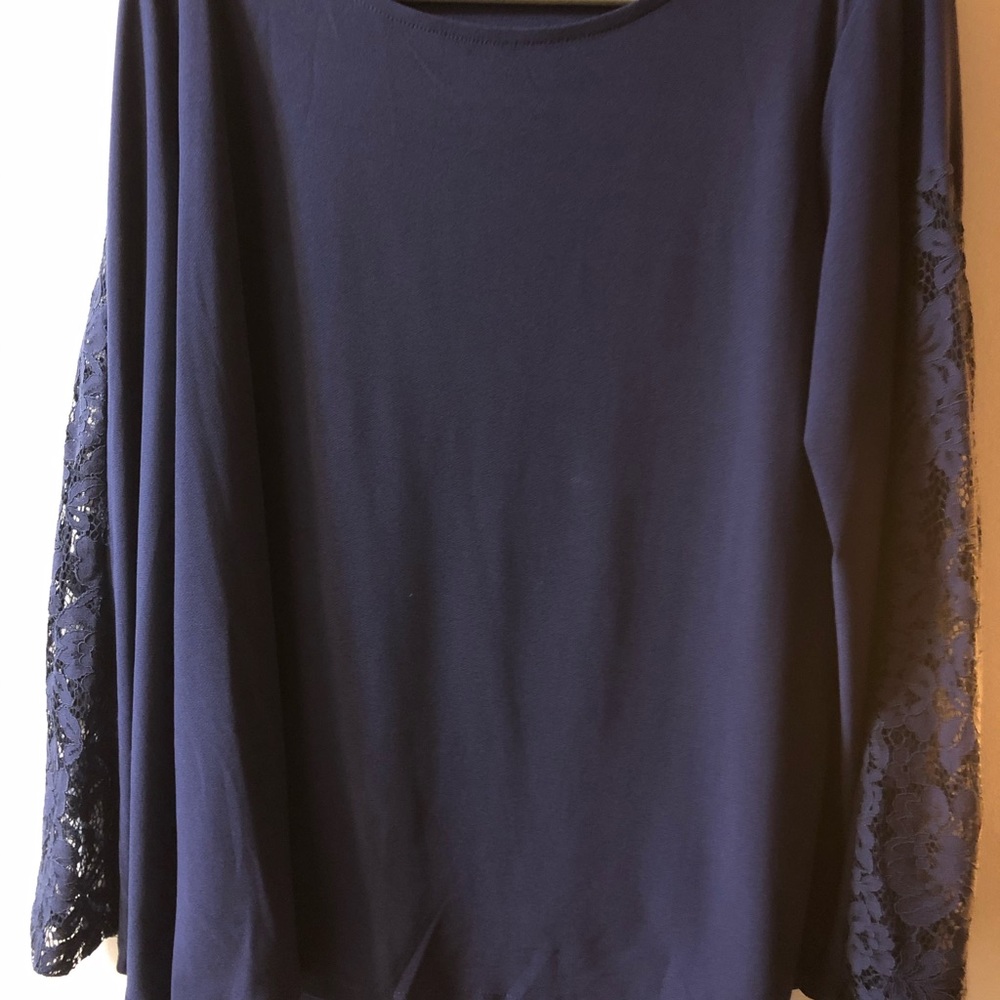 2 piece pant suit with matching clutch purse